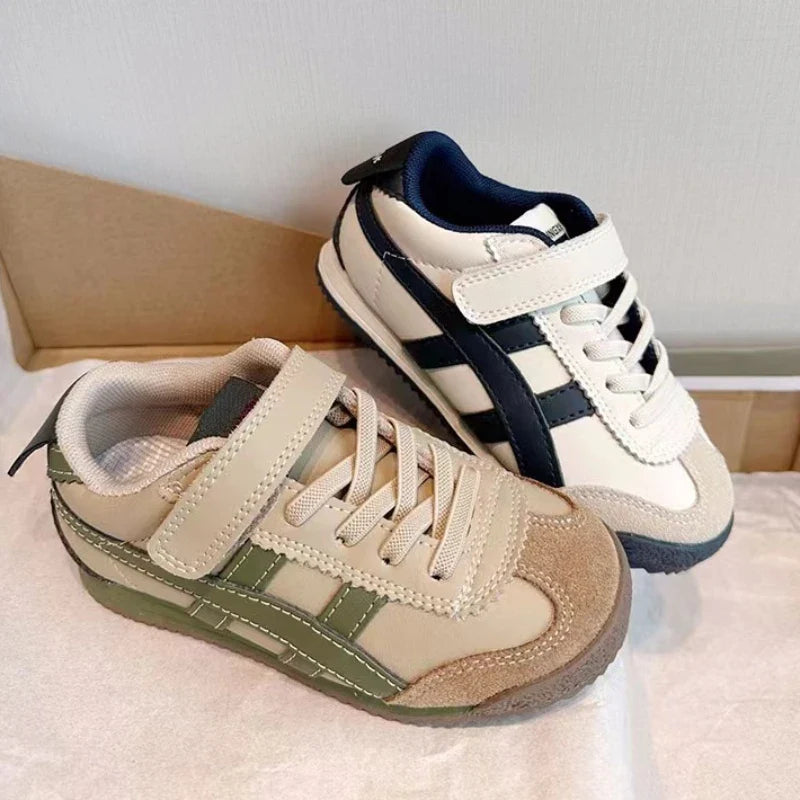 Leichte und atmungsaktive Kindersportschuhe für Jungen und Mädchen
