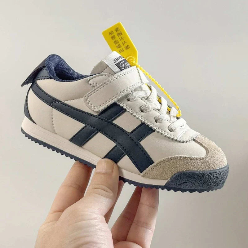 Leichte und atmungsaktive Kindersportschuhe für Jungen und Mädchen