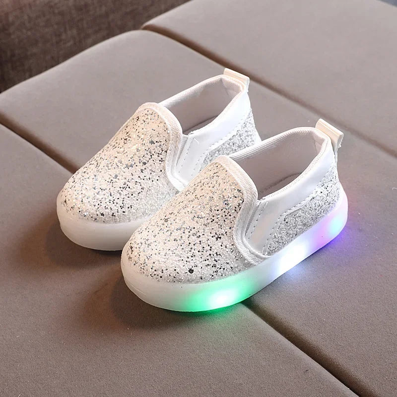 Leichte Sneaker für Mädchen und Jungen, Sportliche Kinder-Turnschuhe mit Leuchteffekten