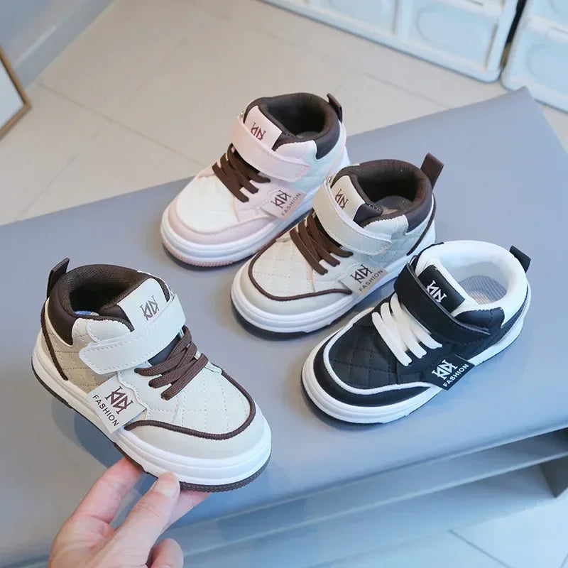 Neue 2024 Mode Kinder Turnschuhe, Rutschfeste und Robuste Freizeit Sportschuhe für Jungen und Mädchen