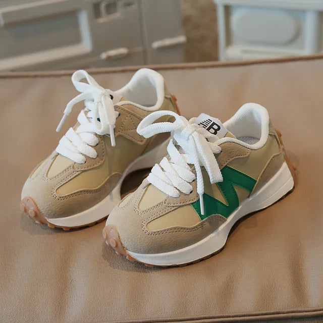 Bequeme Kinder Laufschuhe für Jungen und Mädchen, Frühling Sneaker mit weichem Fußgewölbe-Unterstützung